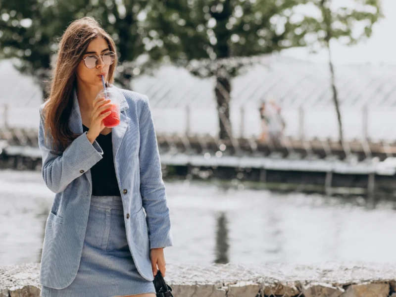 Everyday Elegance: Style Tips for Work and Weekend