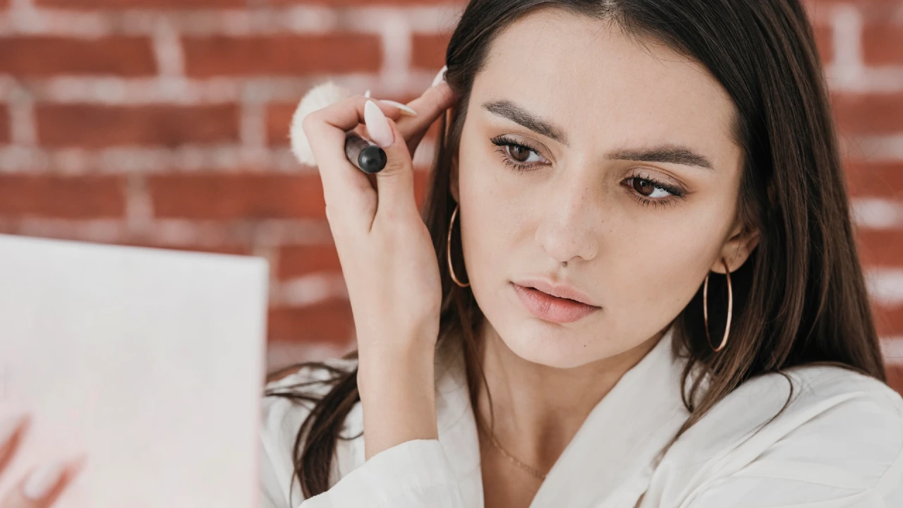 Minimal Makeup Trends for a Simple Yet Stunning Look