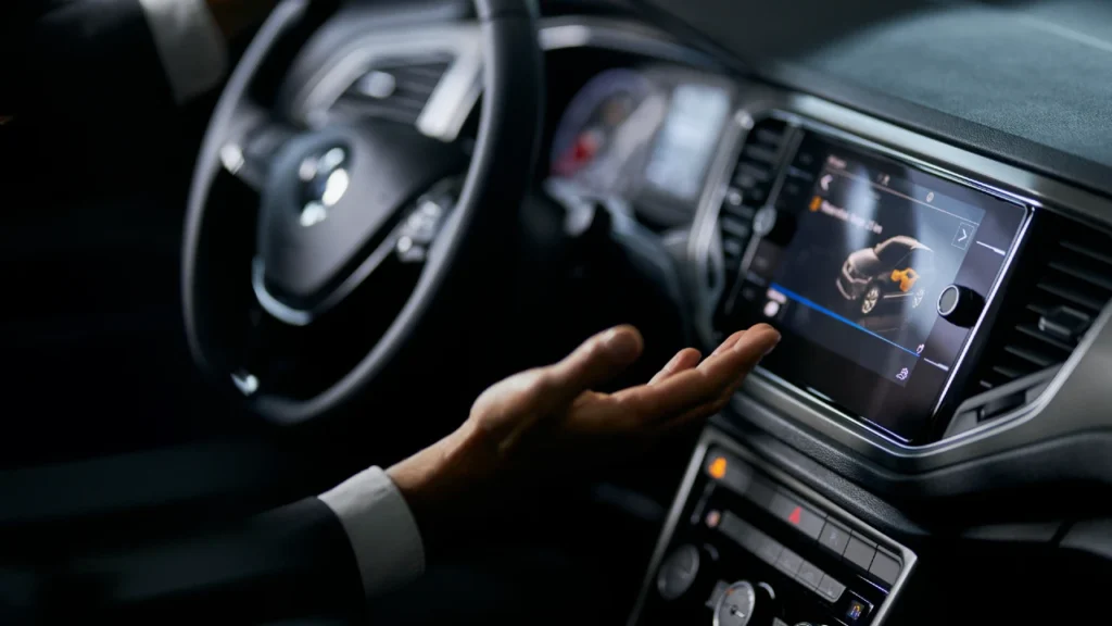 How Dash Cams Can Protect Your Car While You're Away