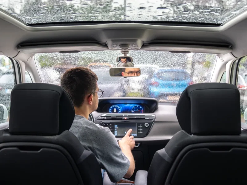 How Dash Cams Can Protect Your Car While You're Away